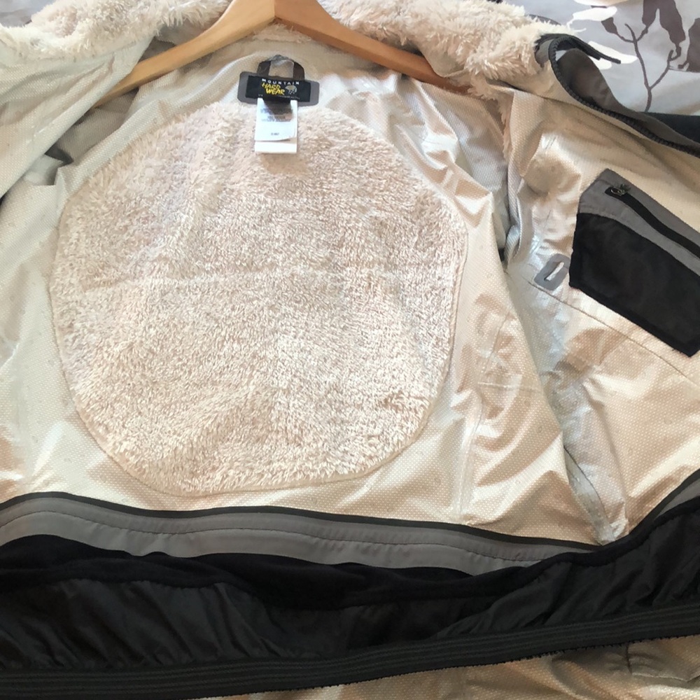 Mountain Hardware Jacket - image 4